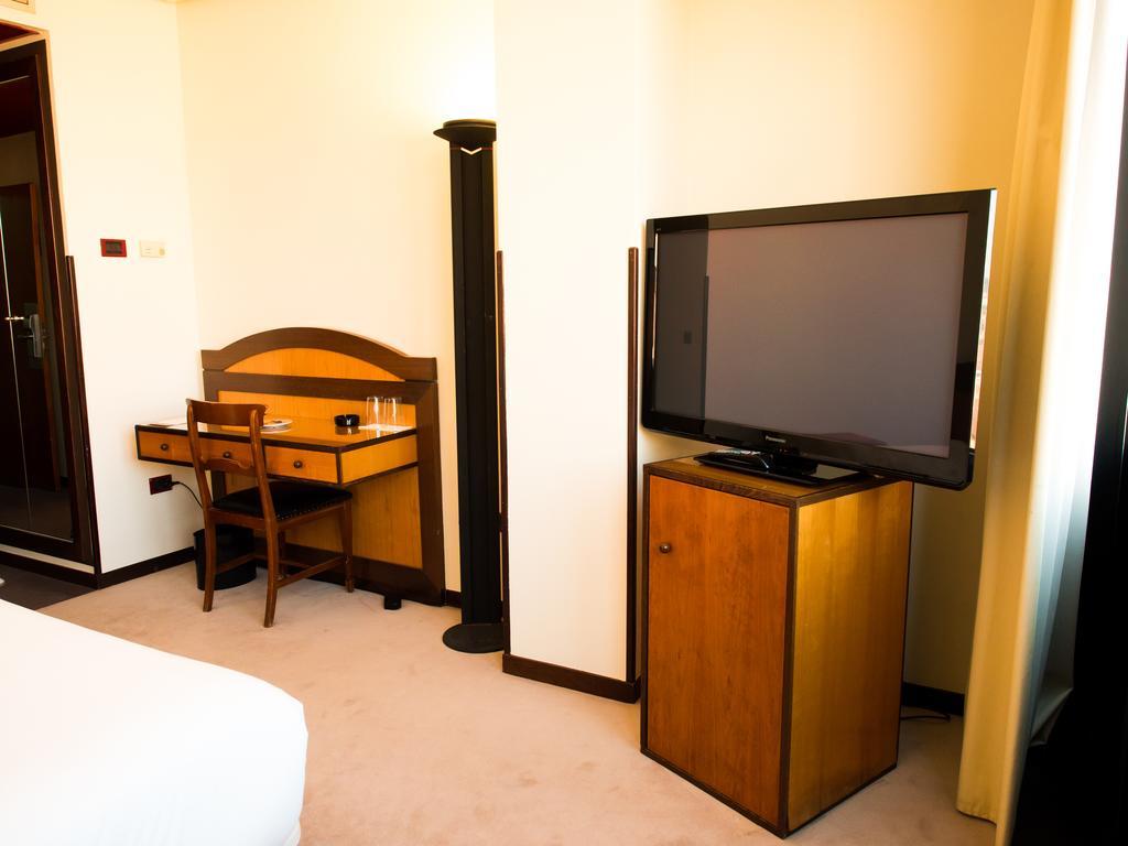 New Hotel Oviedo Quarto foto